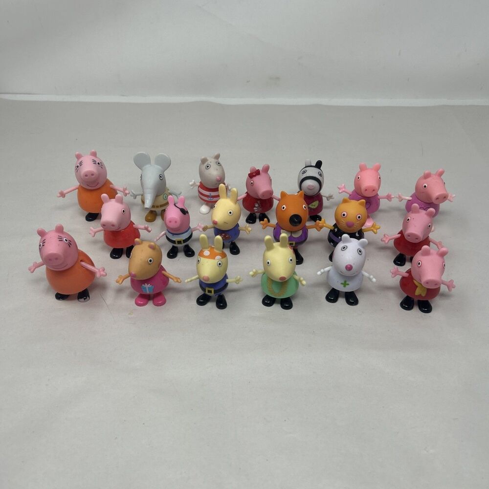 Lot of 19 PEPPA PIG Figures LOOSE Friends Family